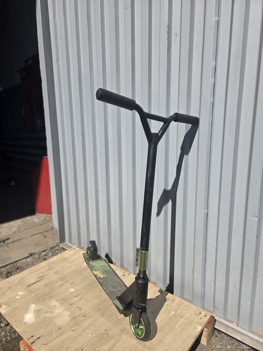 Продам  самокат.