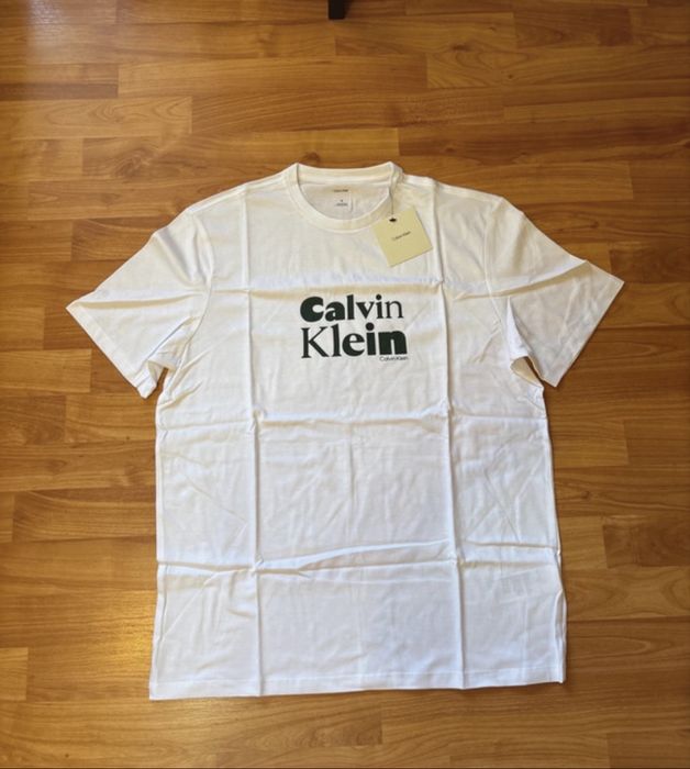 Tricou Calvin Klein M