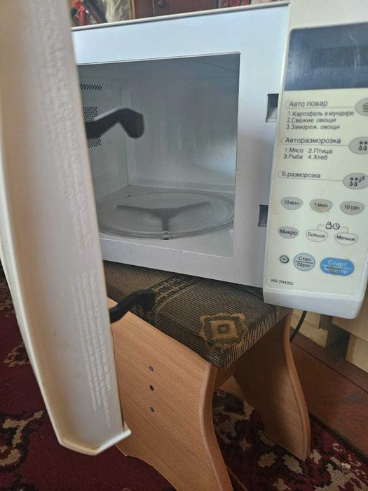 Продам микроволновку
