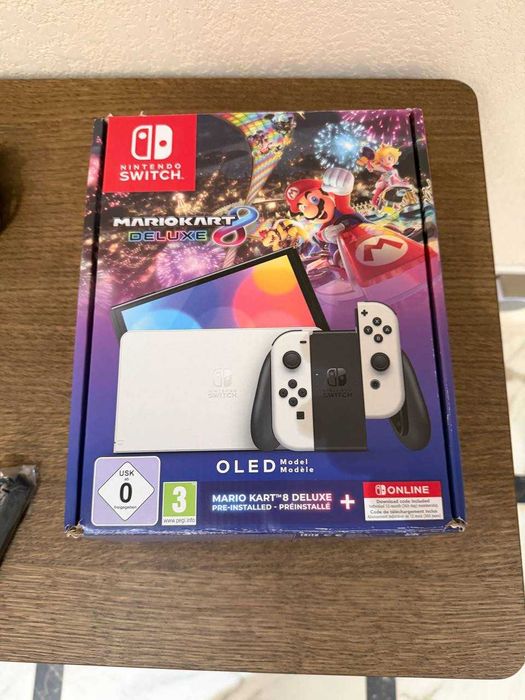 Продается Nintendo Switch OLED 64GB White.