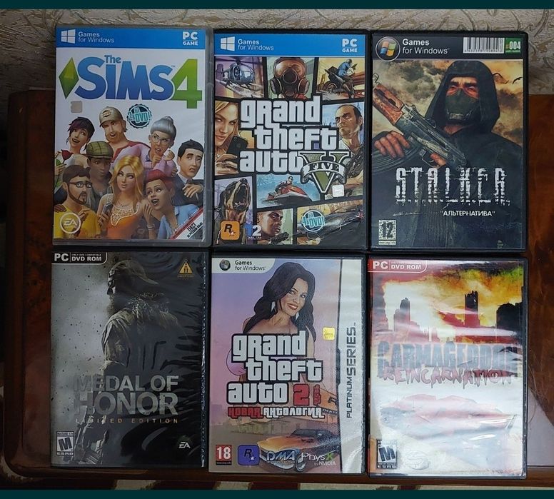 Диски компьютерные игровые и Автотест