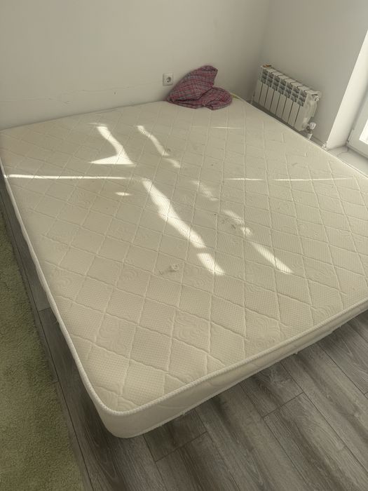 Продам матрас , самовывоз