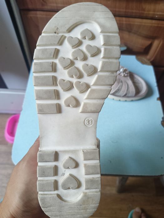 Босоножки для девочки