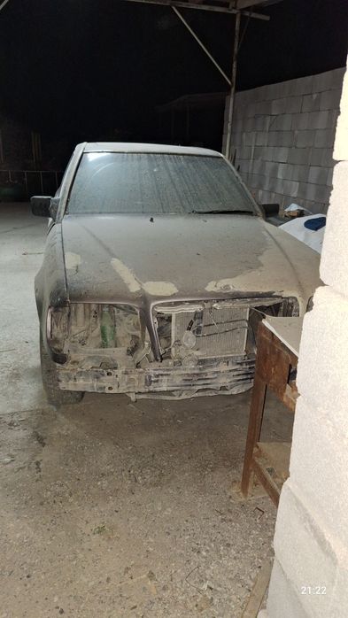 Мерседес бенс 124 200