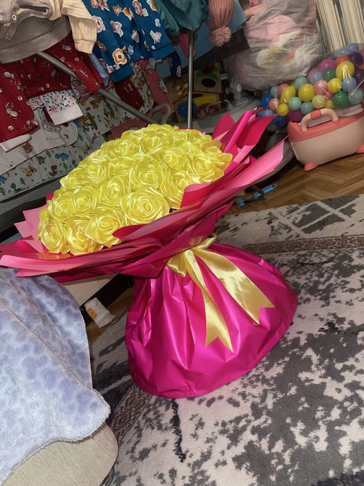 Букет из атласной ленты