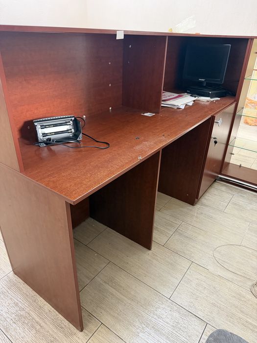 Продам ресепшен ….