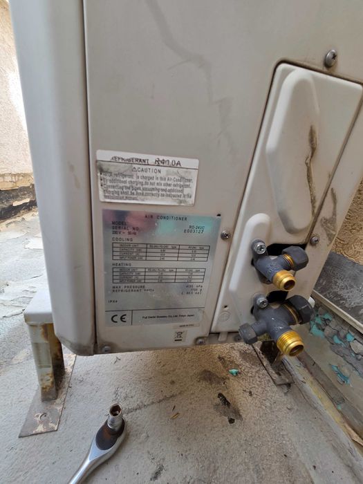 Климатици- работещи и за части