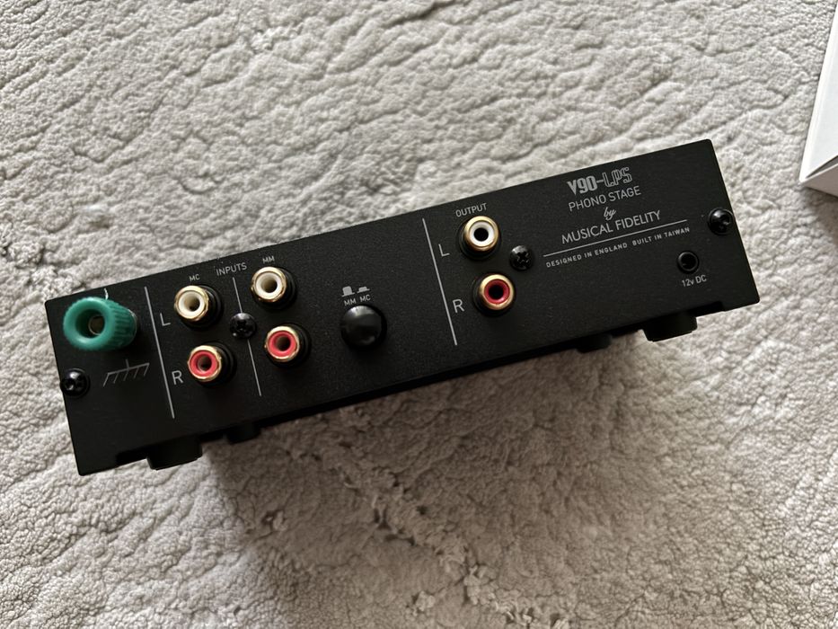 Musical Fidelity V90-LPS – phono preamplifier MM/MC – impecabil