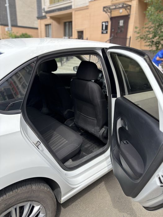 Volkswagen polo 2018 года