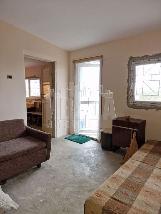 Продава се Къща в с. Юнец, Област Варна - 112 кв.м за 590 €/кв.м - Снимка #4