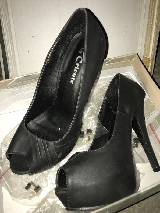 Женская обувь