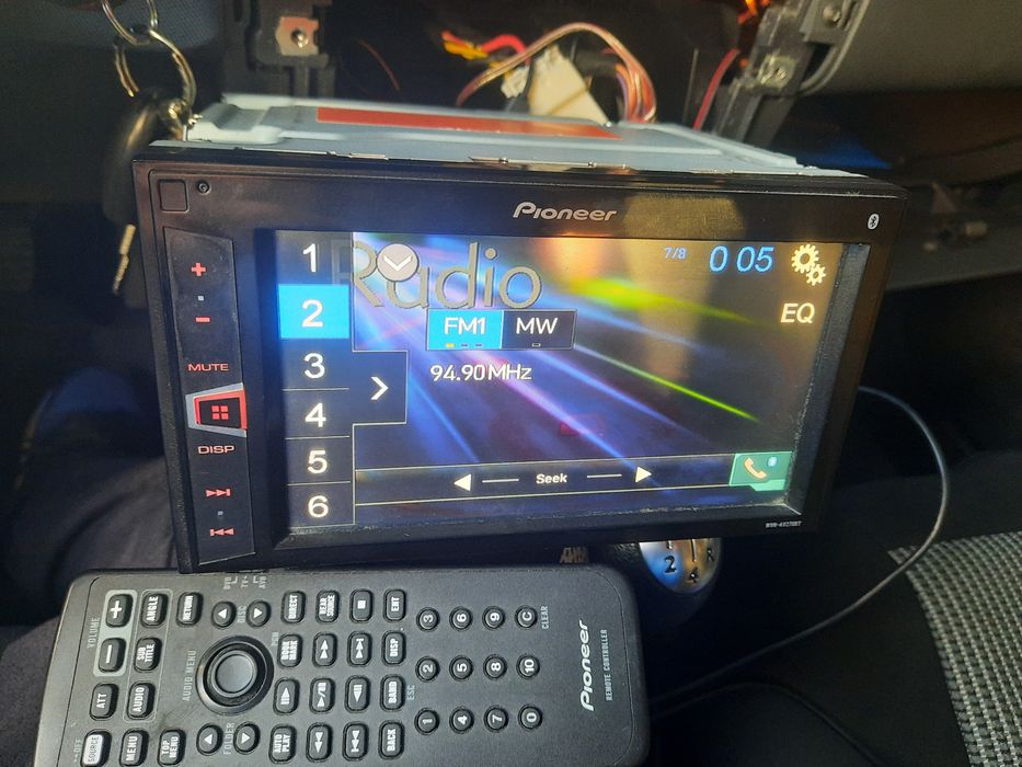 Dvd pioer avh -240 bt