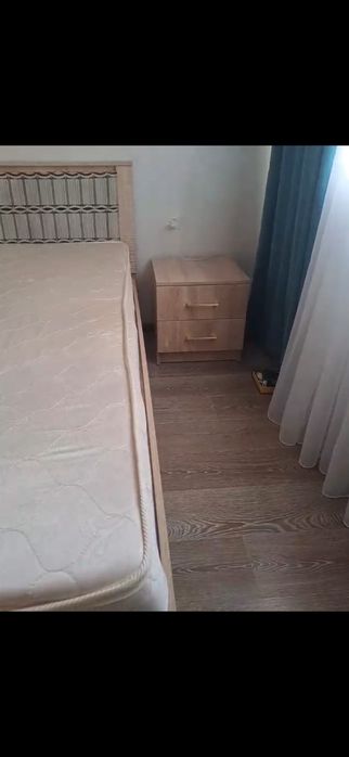 Двуспальной кровать