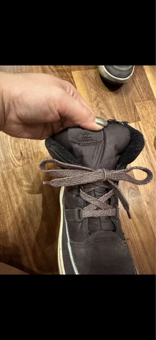 Продам детские зимние сапожки