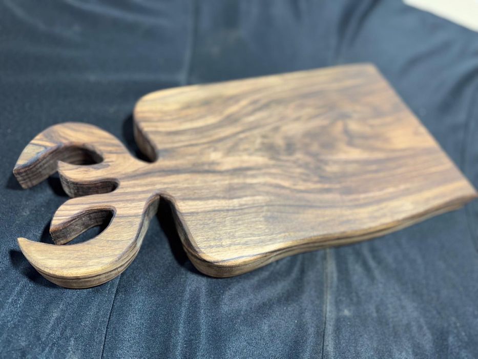 Fund-tocator din lemn de nuc