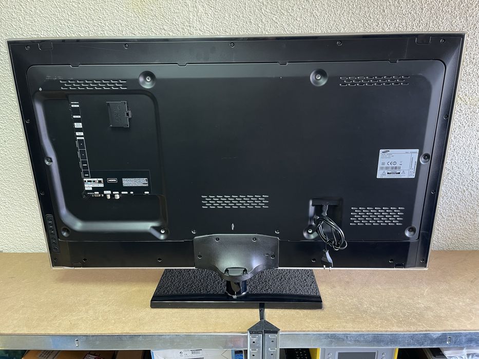 Телевизор Samsung Full HD LED 46” - UE46D6530