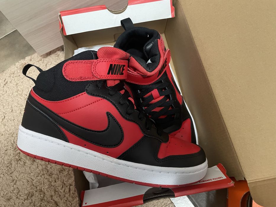 Кожени кецове Найк