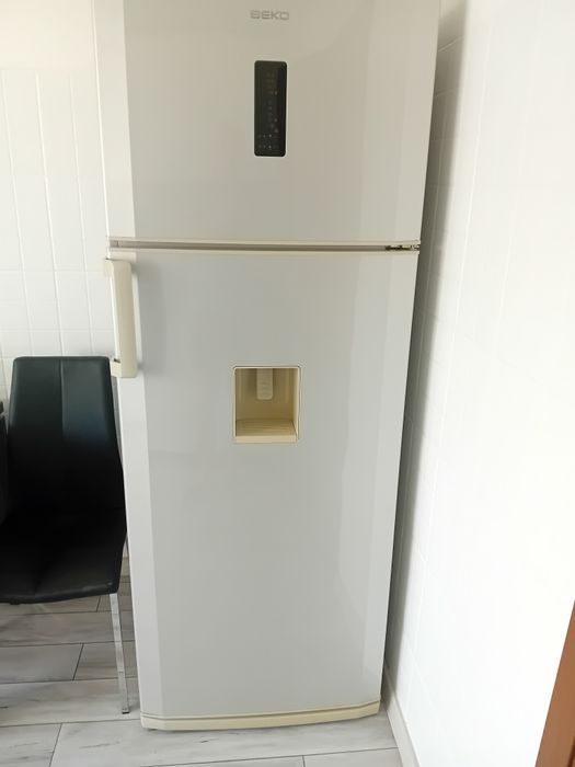 Frigider cu congelator Beko