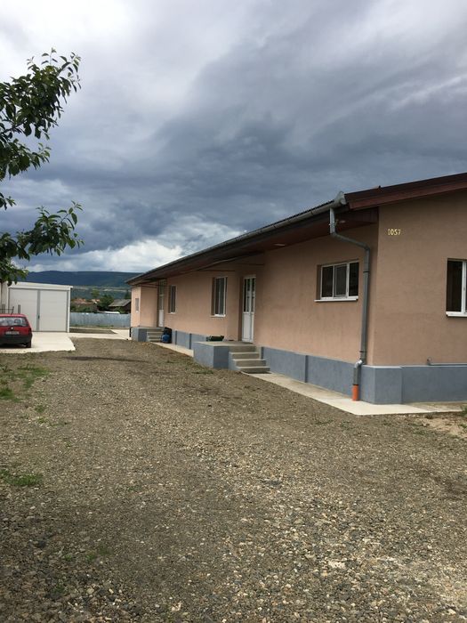 Hală De Inchiriat  , De Vanzare