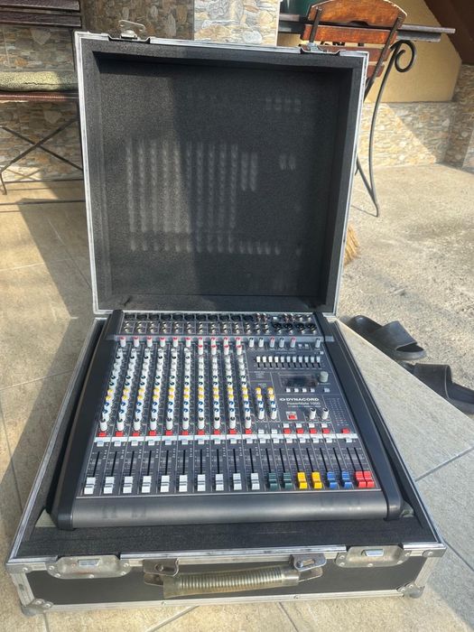 Vand mixer dynacord povermate 1003