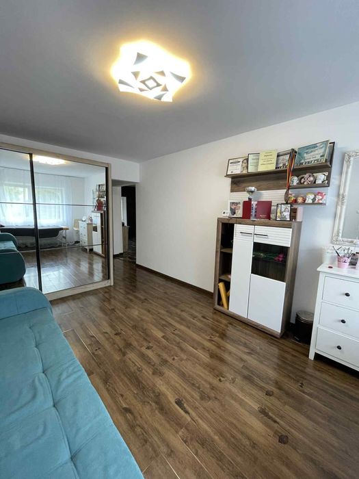 Vand apartament in zona 1 codlea