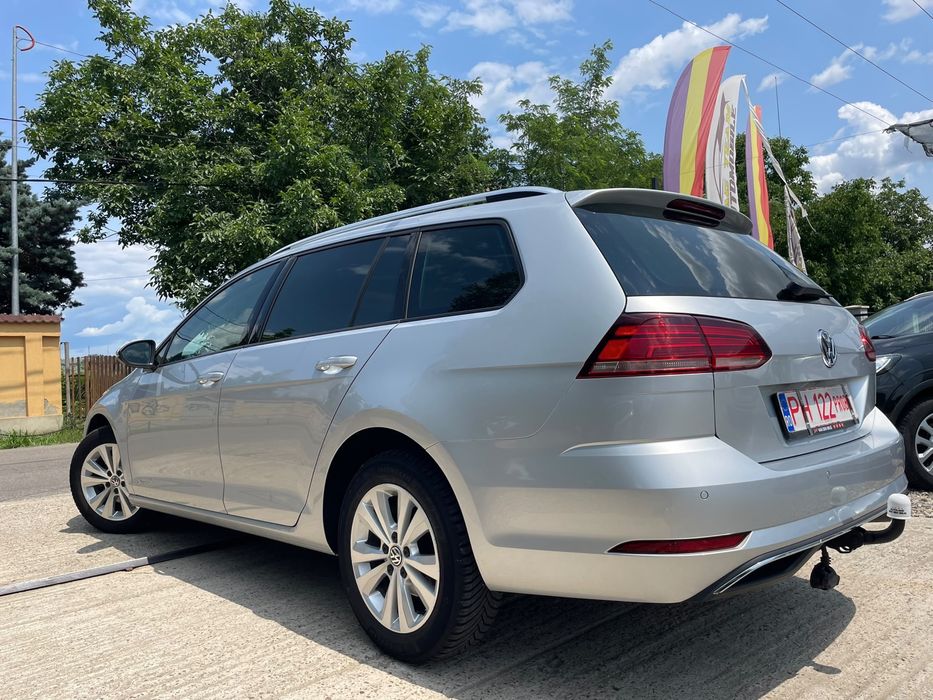 VOLKSWAGEN Golf 2019 — imagine 3