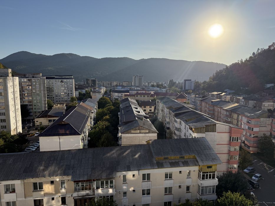Inchiriez apartament 2 camere