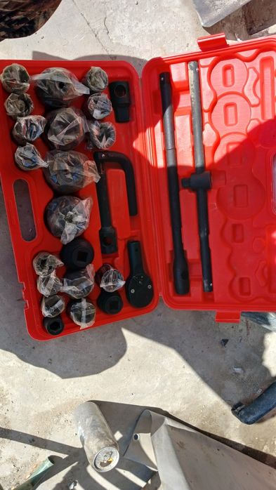 Продам набор головок