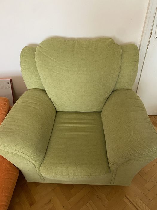 Продавам холова гарнитура