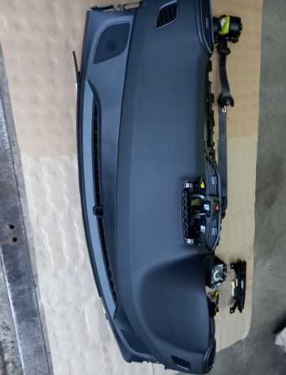 HYUNDAI I30 kit airbag - plansa de bord / set centuri de siguranta