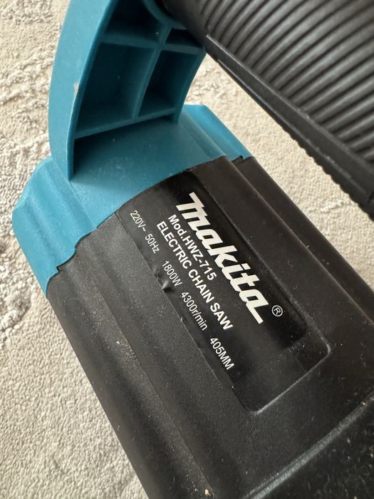 Электропила новая