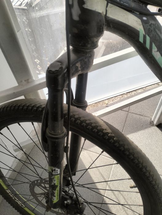 Продам велосипед 
- Без переключателей передач