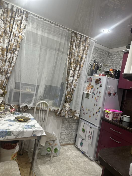 Продам 2комн кв .