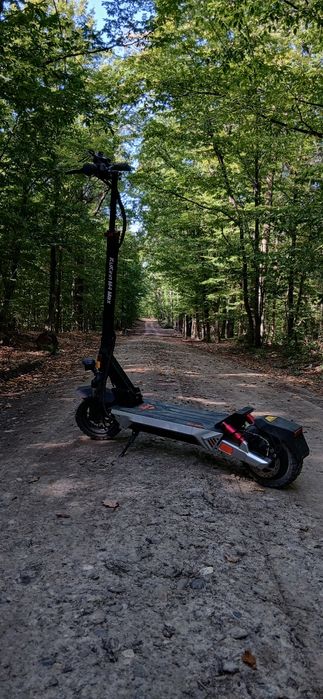 Vând trotinetă electrică KuKiring M4 max