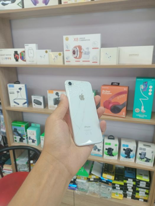 Айфон 8, Самсунг А12 64 гигабайт