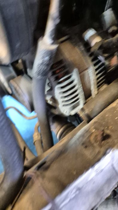 Vând alternator bmw M47 2.0