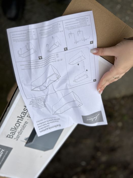 Jardiniera de balcon