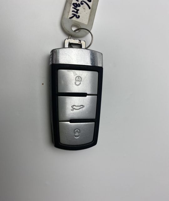 Cheie telecomanda Volkswagen VW Passat B6