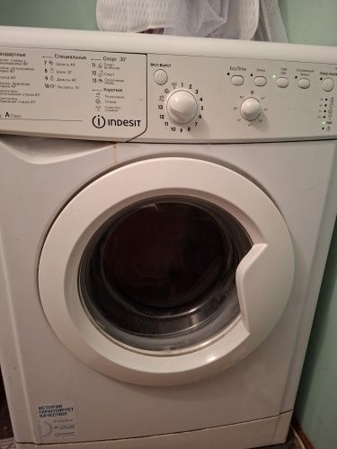 Стиральная машинка Indesit б/у