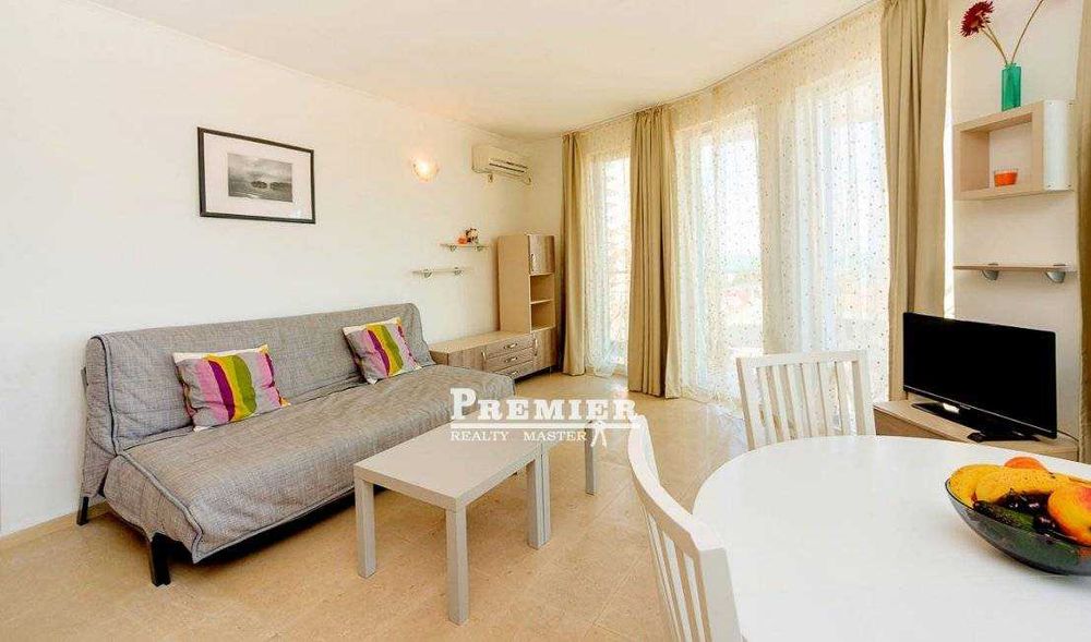 Продава се Тристаен апартамент в Несебър - 112 кв.м за 2188 €/кв.м - Снимка #2