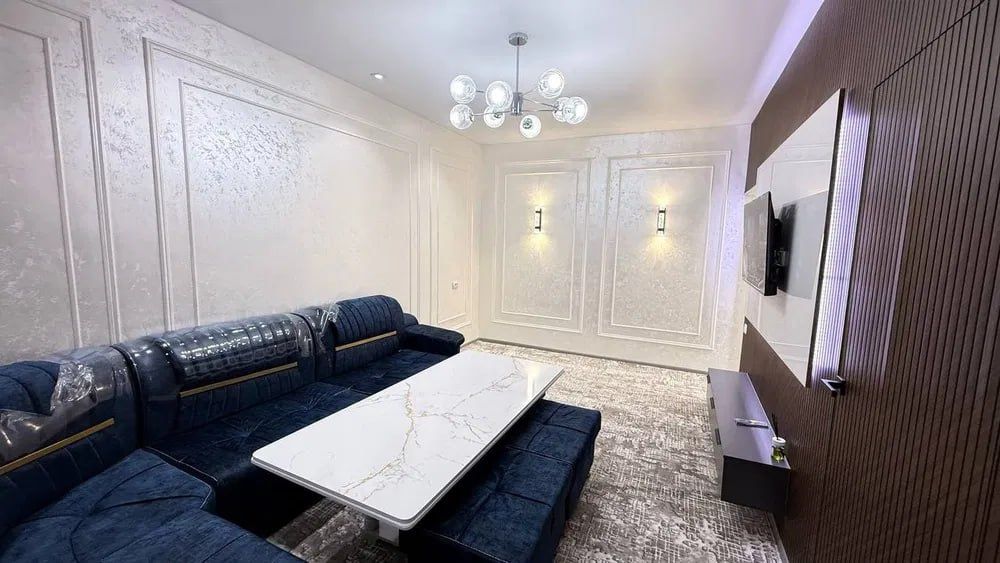 Срочна аренда айбек метро 3 ком *108