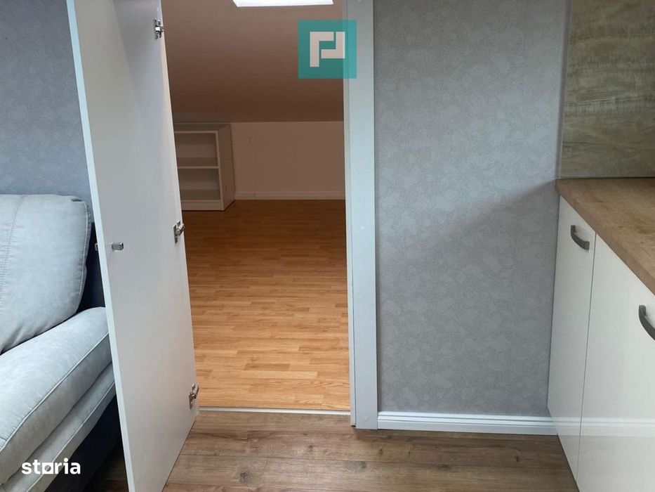 Apartament cu 3 camere moderne în Dumbrăvița — fotografia 2