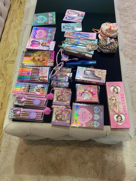 Penare Top Model si diferite produse