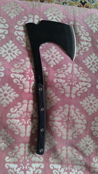 Продаю садовый томагавк