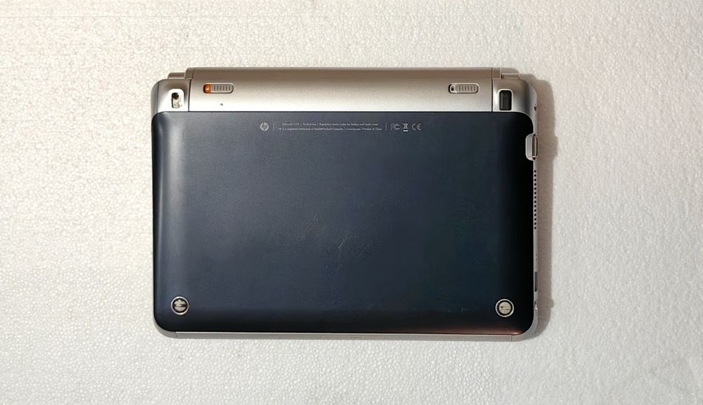 Laptop HP Mini 210-2070NR Asus Eee PC 1005 PEGO laptop