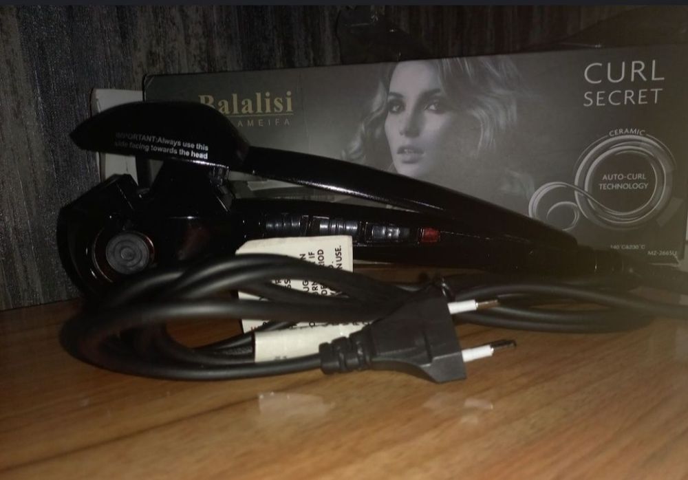 Щипцы-плойка для волос