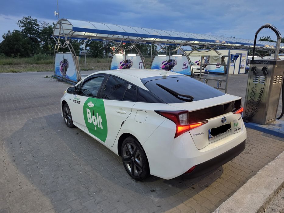 TOYOTA Prius 2020 — imagine 2