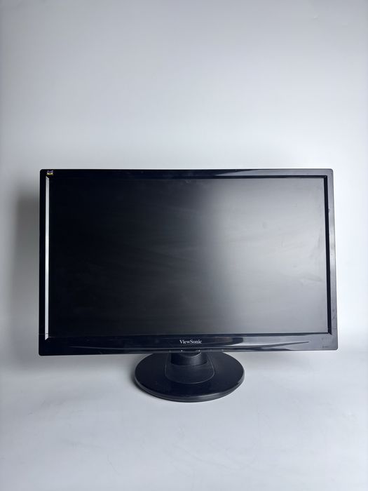 Мониторы 22 дюйма разных марок