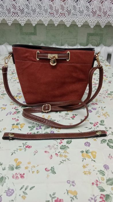 Продам женские сумочки