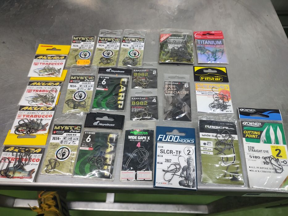 Продавам куки над   170бр. вече ненужни на мен